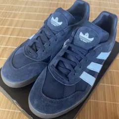 Item thumbnail for item 59cb765c-0ab7-4027-bbd6-26fbe4150314