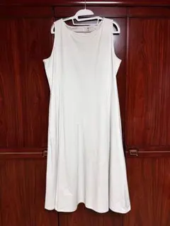 ウルトラストレッチエアリズムワンピース 丈短め