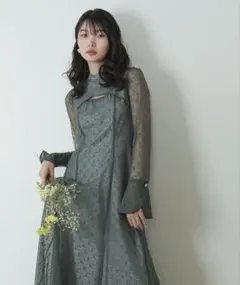 美品 kana カナ 幾何学柄 レース バックオープン ワンピース S 結婚式のサムネイル