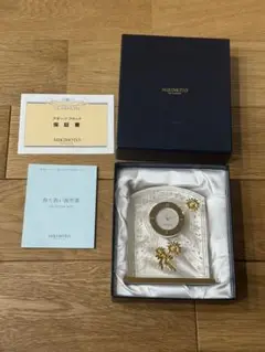 未使用！！【ミキモト　花　パール　置き時計