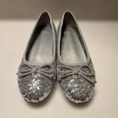 シルバー スパンコール フラットシューズ 24.5cmですが小さめです！