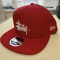 Stussy New Era レッド スナップバックキャップ 9FIFTY