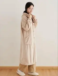 【値下げ】着る毛布　ベージュ　Mサイズ