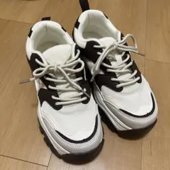 るる様専用　しまむら　mysa closet スニーカー