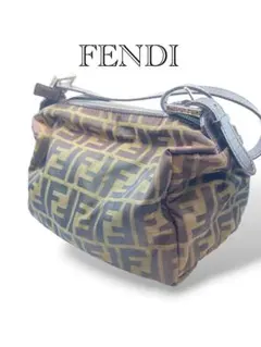 A17 FENDI ズッカ マンマバゲット ハンドバッグ FF柄のサムネイル
