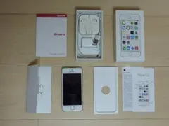 美品 Apple docomo iPhone5s16GBシルバー初期化済◯判定