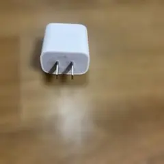 Apple 20W USB-C電源アダプタ
