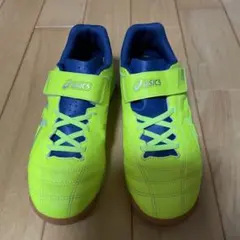試着のみ　asics JUNIOLE フットサルシューズ 22cm