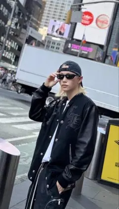 Chrome Hearts Letterman Varsity Felix着用のサムネイル