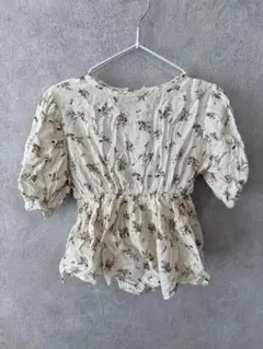 モンベベ monbebe 花柄ロンパース　ワンピース