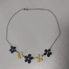 r.p.s. ネックレス 花のサムネイル