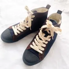 《美品》ehka sopoハイカットスニーカー　ネイビー　Mサイズのサムネイル