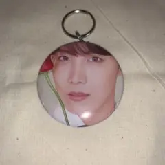 BTS J-hope キーホルダー