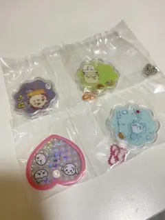 ちいかわ　きゃらシャカチャームグミ