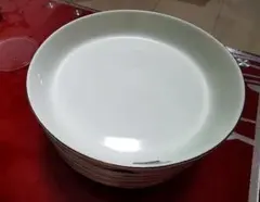 ホワイト陶器製大皿