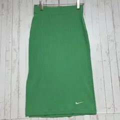◆ナイキ　リブタイトスカート　綿　スリット　ロゴ刺繍　スポーツミックス　きれいめのサムネイル