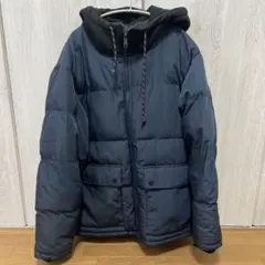 ネイビー ダウンジャケット