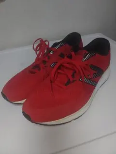 New Balance レッドスニーカー　MFLSHRS2 26.5cm