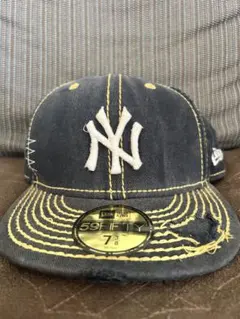 NEW ERA ニューエラ キャップ NYロゴ ダメージ加工 ステッチ デザインのサムネイル