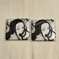 鬼滅の刃 ダイニング スクエア缶バッジ　禰豆子　2点