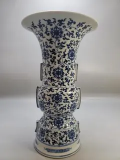 Item thumbnail for item f52d6efc-31a1-4cce-a2ff-e69c370c2a8c