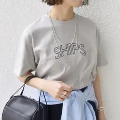 新品 SHIPS シップス ラウンド プリント ロゴ TEE シルバーグレー　Lのサムネイル
