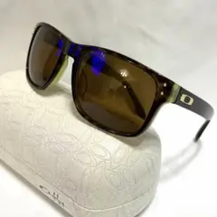 Item thumbnail for item 0064946c-cdf7-4ab7-8edd-d18d35158413