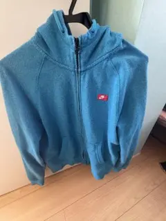 NIKE 青 フード付き ジップアップパーカー