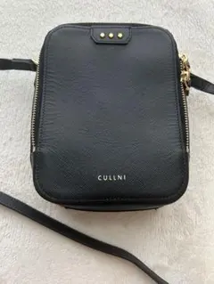 s*i様 CALEE スタッズ レザー スマホショルダーバッグ s*i様 CALEE スタッズ レザー スマホショルダーバッグ - メルカリ