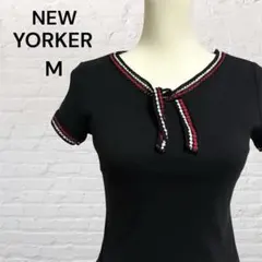美品♡﻿NEW YORKER クロシェデザイン 半袖カットソー 黒 Mサイズのサムネイル