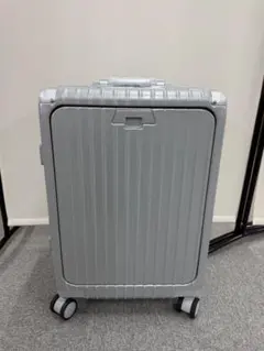 リベティ 多機能キャリーケース【マットシルバーSサイズ】D39 - メルカリ