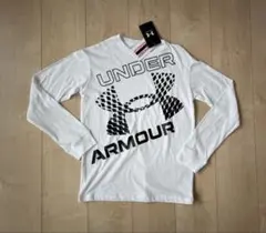 新品アンダーアーマー長袖ロンT 150cm 白　シャツ　スポーツ