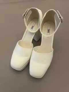 R&E ホワイト ハイヒール