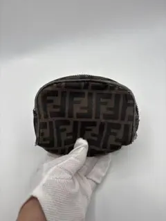 フェンディ　ポーチのサムネイル