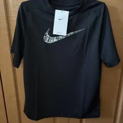 Nike DRI-FIT Tシャツ 140サイズ
