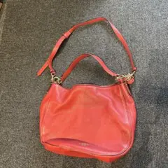 COACH レッド ショルダーバッグ