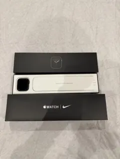 Apple Watch SE 第2世代 (GPS) 44mm Nikeモデル