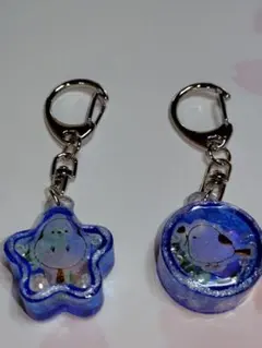 青色の星と丸のシマエナガのミニシェイカーキーホルダー２個セット