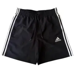 アディダス　ランニングハーフパンツ