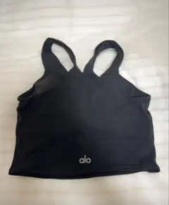 ALO Yoga アロヨガ　タンクトップ　スポーツブラ　ヨガウェア　XS 黒 ALO Yoga アロヨガ タンクトップ スポーツブラ ヨガウェア XS 黒 ALO