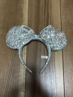 カチューシャ　ミニー　スパンコール　シルバー　銀色