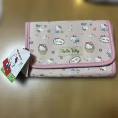 しまむら　ハローキティ　サンリオ　多収納ケース　ピンクのサムネイル