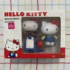 ハローキティ　REVOLTECH 海洋堂　可動フィギュア