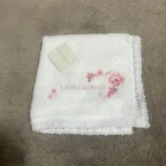 LAURA ASHLEY 刺繍入りタオルハンカチ ②