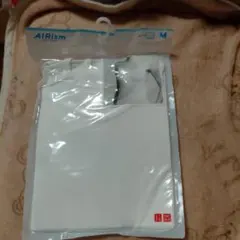 UNIQLO エアリズムMサイズ　白