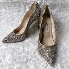 極美品 ダイアナ グリッター フラワーカット ポインテッドトゥ ピンヒール 22
