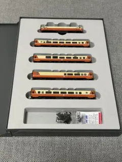 台湾鉄道 TOUCH-RAIL 鉄支路模型 35FP32950型＋電源車 計7両