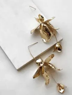 【正規品 美品】ABELLIE magnolia ピアス 付属品有