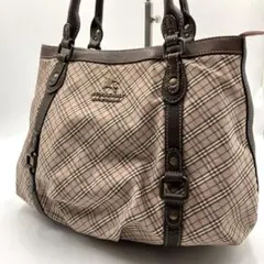 【美品】バーバリーブルーレーベル ハンドバッグ ピンク ノバチェック メタルロゴ