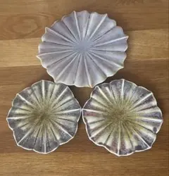 瀬戸焼　加藤孝俊　辰砂輪花皿　3枚　22cm 瀬戸焼 加藤孝俊 辰砂輪花皿 3枚 22cm - メルカリ